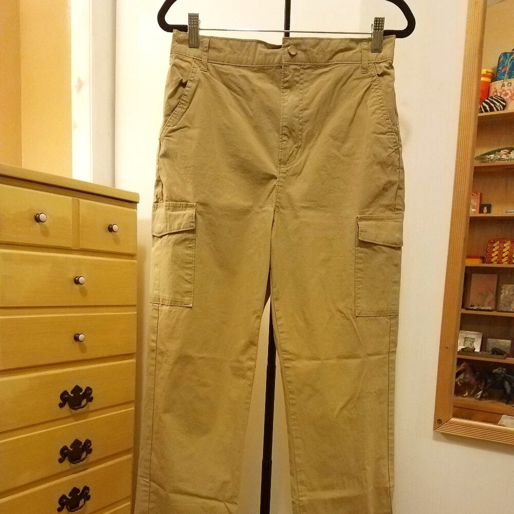 Free Assembly Juniors XL Khaki Cargo Pants
